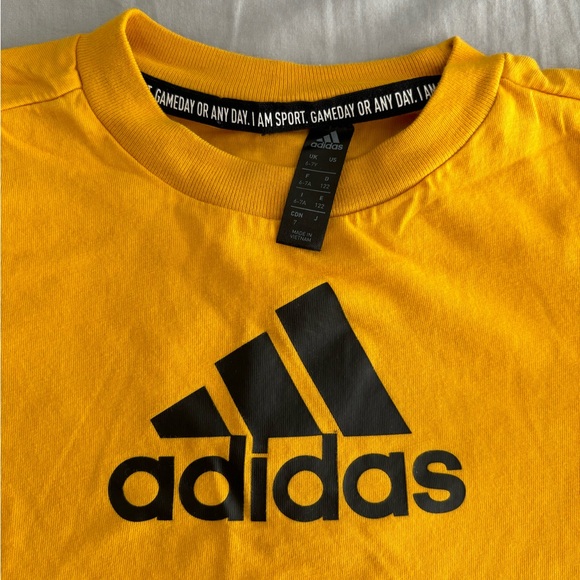 Yellow adidas baby tee - Picture 2 of 3